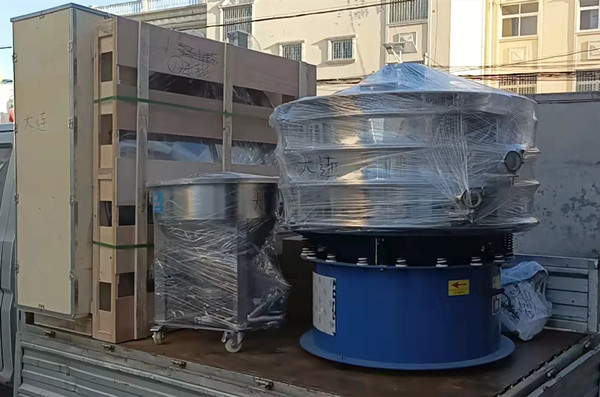 旋振篩、真空上料機、料倉發(fā)貨